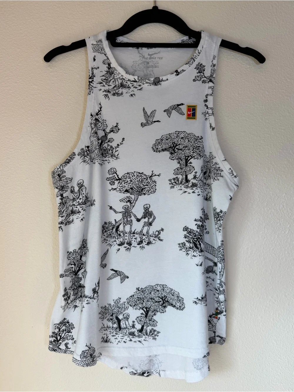 Nike Skeleton Toile Print Athletic Tank, Size Small, Halloween Spooky